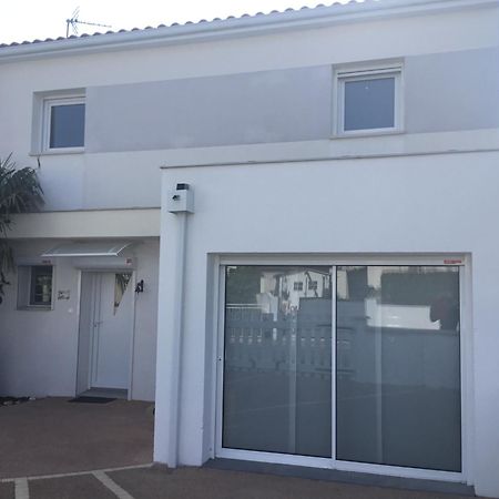 Chez L Habitant Royan Proche De La Mer エクステリア 写真